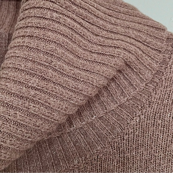 JESSICA SIMPSON women's turtleneck sweater - Picture 6 of 8